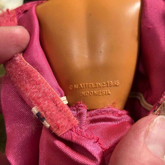 Barbie Native American Indian Doll Vintage Collectible by Mattel, Preloved Great - Picture 6 of 8